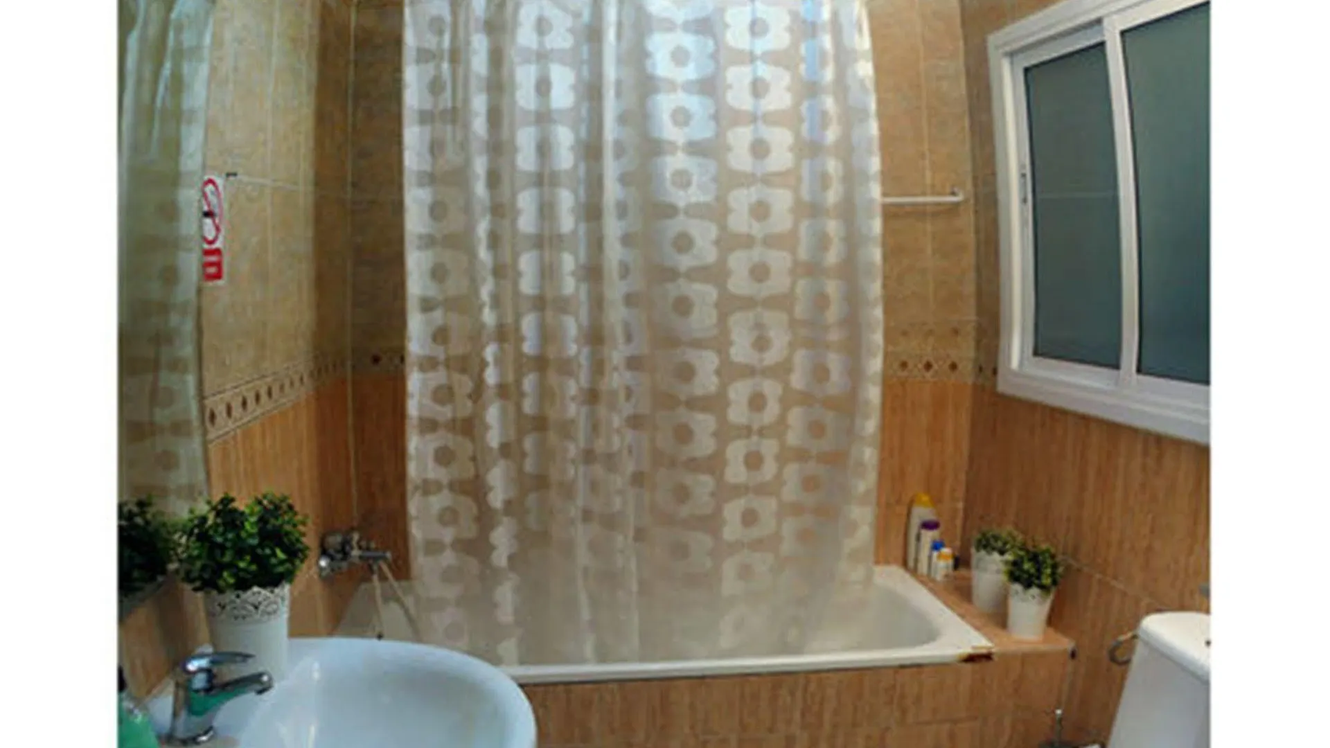 Serenity Gotic Hostel Barselona Otel