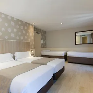 2* Otel Santa Marta